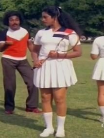 Adi Ennadi Pandhadum Paapaakkale