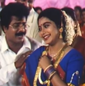 Chinna Chinna Malar