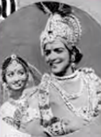 Chinna Kannan Azhaikkiraan Male