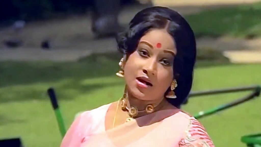 En Ullam Enkindra Vanathile