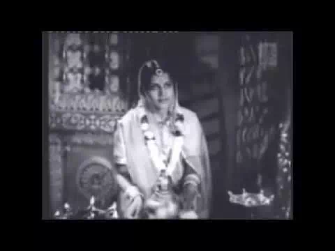 Kannan Leelaigal Seivaanae