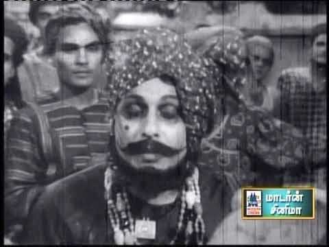Kurukku Vazhiyil Vaazhvu Thedidum