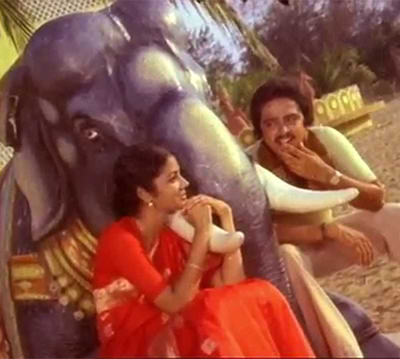 Mandhira Punnagai