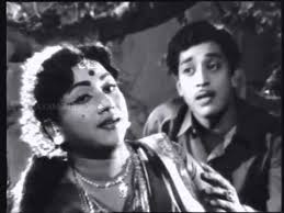 Mouname Paarvayaal