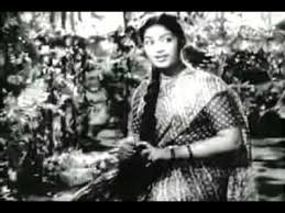 Oo Siruchaalaiyil Or Kuyilamma