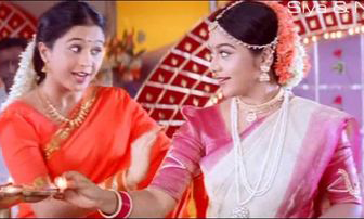 Oru Devathai Female