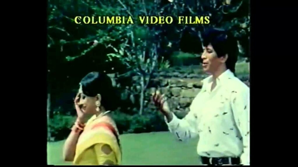 Oru Parvai Paarkumpothu