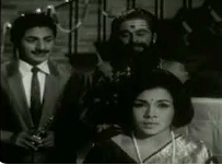 Paavalan Paadiya