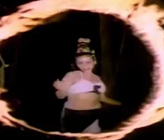 Paayum Puli Jiyiko