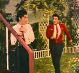 Pattu Paavadai Enge