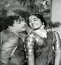 Thoo Vaanam Idhu
