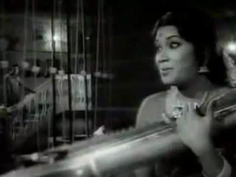Veenai Meettum Kaigale
