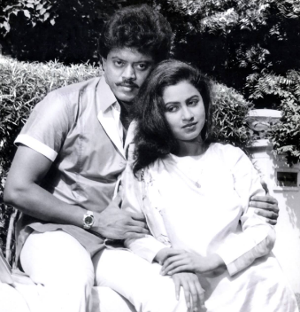 Yaar Kandathu Athai